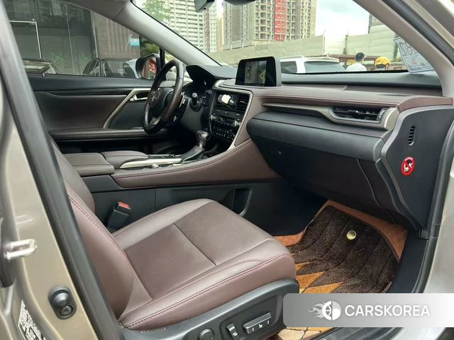 Lexus RX id 4333776 из Китая 13
