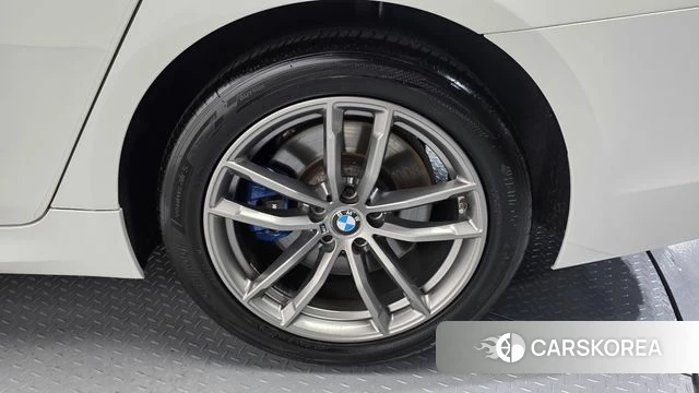 BMW 5 Series (G30) id 4385025 из Кореи 13