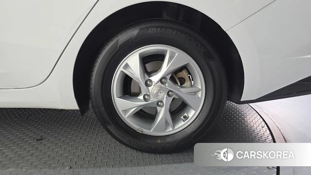 Hyundai Avante (CN7) id 4370585 из Кореи 13