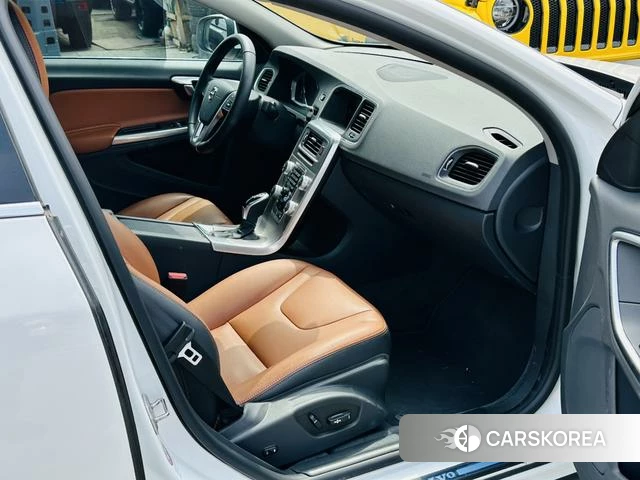 Volvo S60 id 4207340 из Китая 13