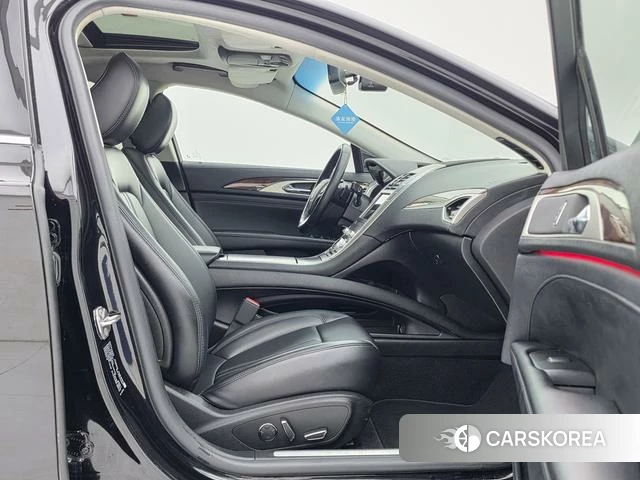 Lincoln MKZ id 4211651 из Китая 13