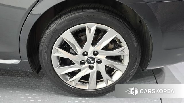 Hyundai The New Grandeur IG Hybrid id 4424160 из Кореи 13
