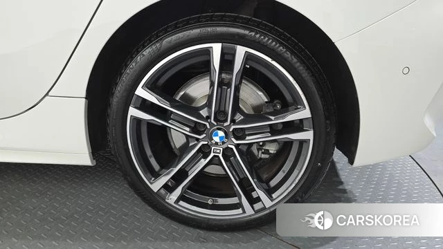 BMW 1 Series (F40) id 4528823 из Кореи 13