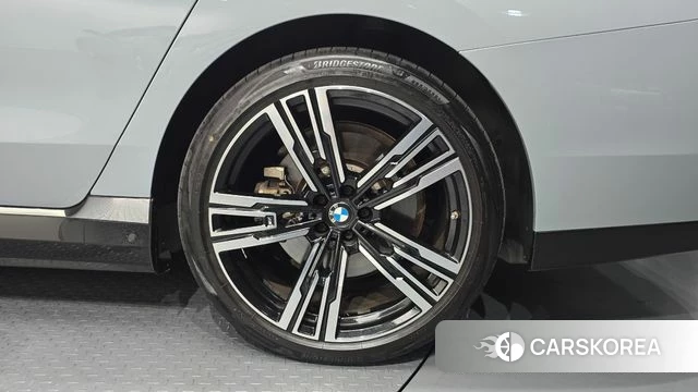 BMW i7 (G70) id 4655808 из Кореи 13