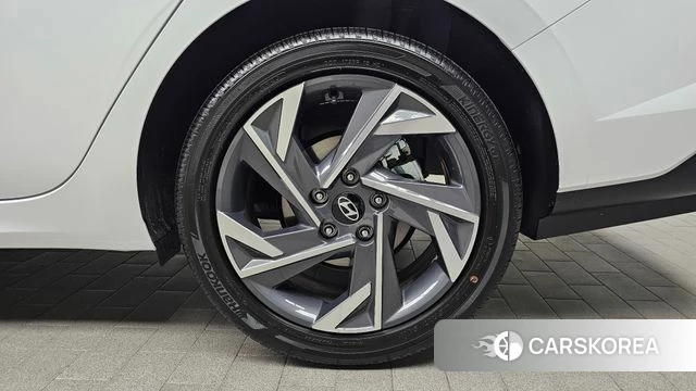 Hyundai The New Avante (CN7) id 4400169 из Кореи 13