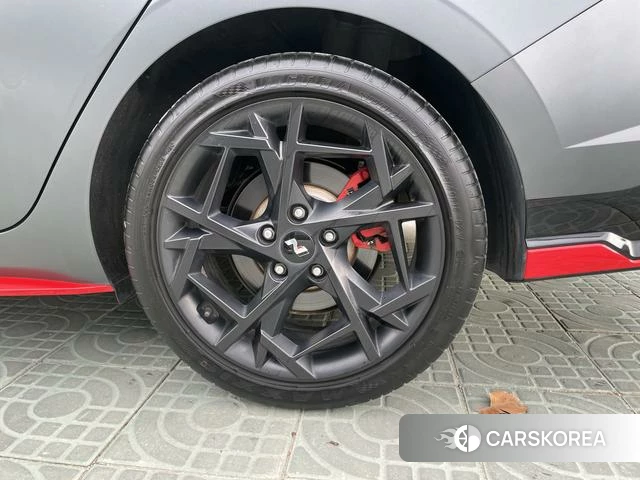 Hyundai Elantra id 4264187 из Китая 13