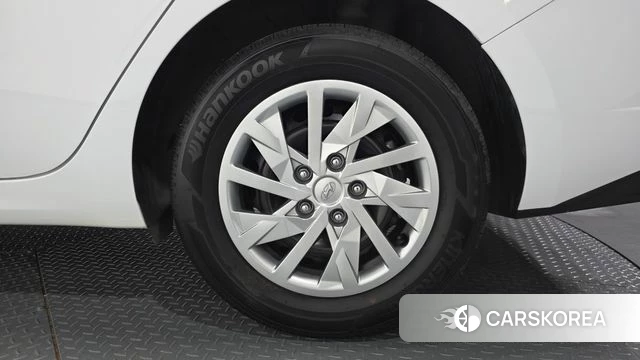 Hyundai Avante (CN7) id 4922662 из Кореи 13