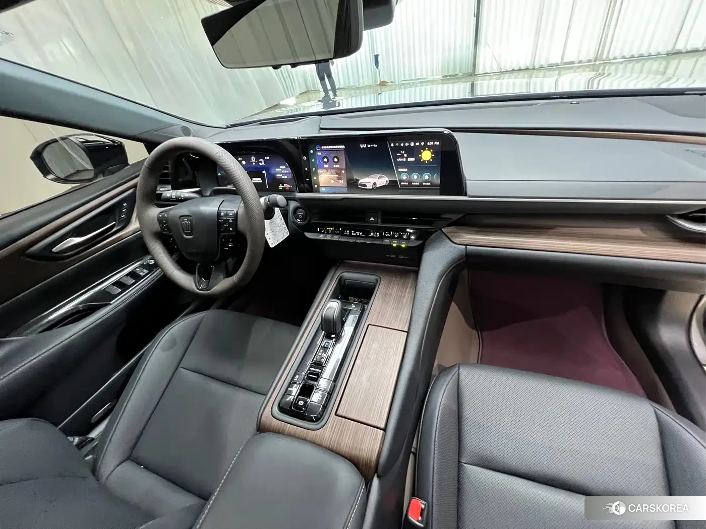 Skoda Crown (imported) id 4505084 из Китая 13