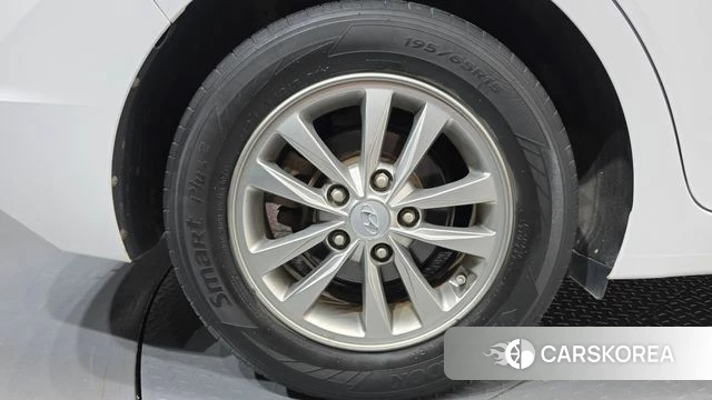 Hyundai The New Avante AD id 4384376 из Кореи 13
