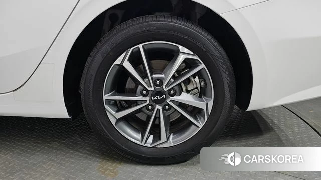Kia The New K3 2nd generation id 4230917 из Кореи 13