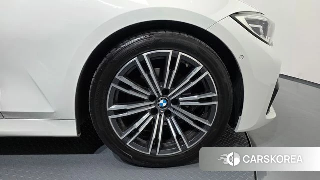 BMW 3 Series (G20) id 4458074 из Кореи 13