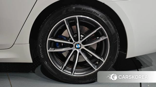 BMW 5 Series (G30) id 4434420 из Кореи 13