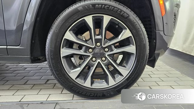 Jeep Grand Cherokee (WL) id 4656578 из Кореи 13