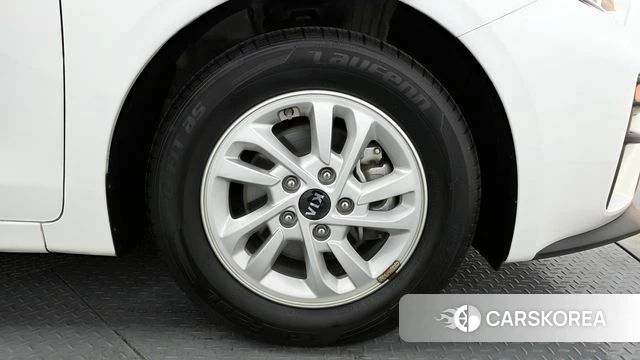 Kia Come New K3 id 4324829 из Кореи 13