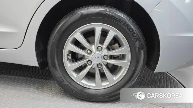 Hyundai The New Avante AD id 4339353 из Кореи 13