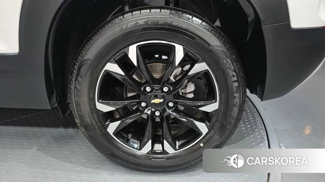 Chevrolet (GM Daewoo) Trailblazer id 4396335 из Кореи 13