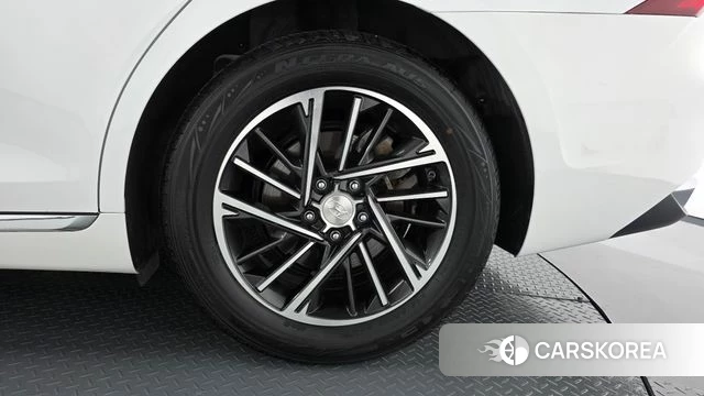 Hyundai The New Grandeur IG id 4525205 из Кореи 13