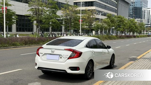 Honda Civic id 4274493 из Китая 13