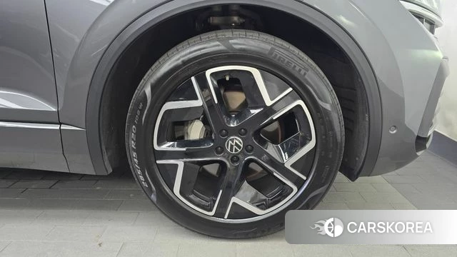 Volkswagen Touareg 3rd generation id 4474344 из Кореи 13