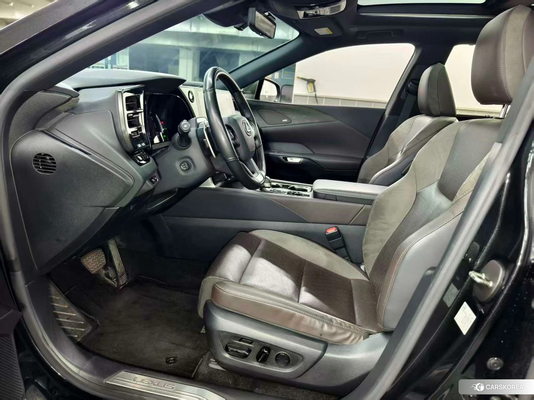Lexus RX PHEV id 4420427 из Китая 13