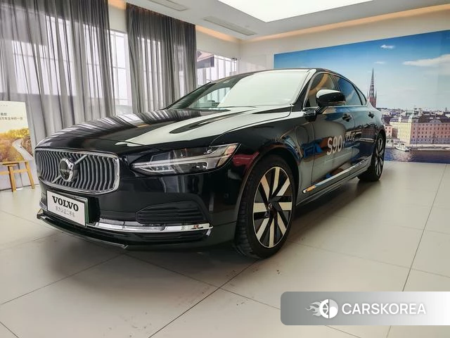 Volvo S90 PHEV id 4209589 из Китая 13