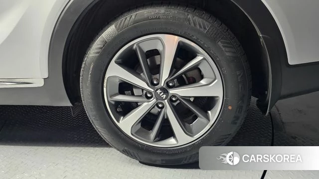 Kia The New Sorento id 4465590 из Кореи 13