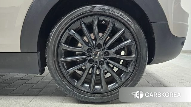 Mini Cooper Clubman id 4745775 из Кореи 13