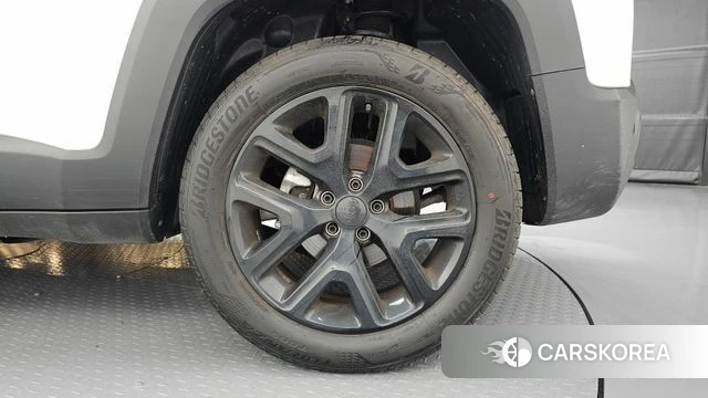 Jeep Renegade id 4523591 из Кореи 13