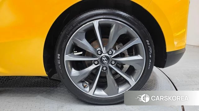 Hyundai Veloster (JS) id 4642704 из Кореи 13