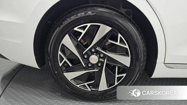 Hyundai The New Grandeur IG Hybrid id 4231692 из Кореи 13