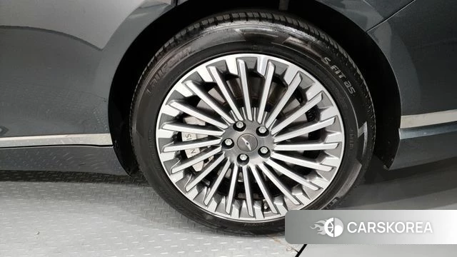 Genesis Electrified G80 (RG3) id 4249072 из Кореи 13