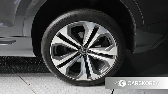 Audi Q8 (4M) id 4249301 из Кореи 13