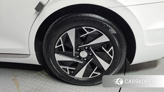 Hyundai The New Grandeur IG Hybrid id 4231424 из Кореи 13