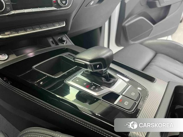 Audi Q5L id 4342056 из Китая 13