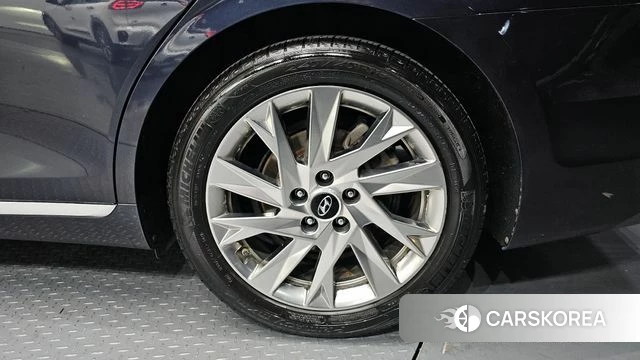 Hyundai The New Grandeur IG Hybrid id 4317046 из Кореи 13