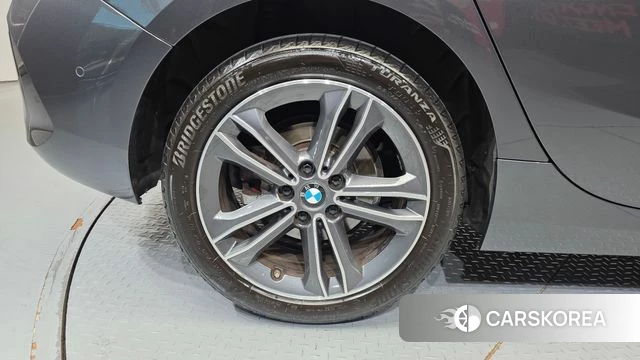 BMW 1 Series (F40) id 4688787 из Кореи 13