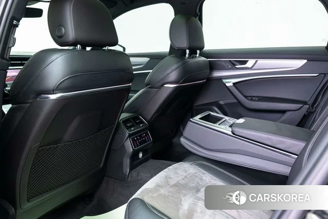 Audi A6L PHEV id 4278482 из Китая 13