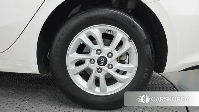 Kia Come New K3 id 4632932 из Кореи 13