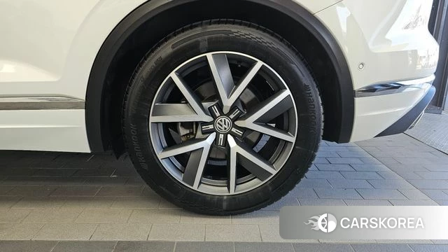 Volkswagen Touareg 3rd generation id 4855913 из Кореи 13
