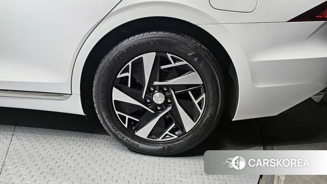 Hyundai The New Grandeur IG Hybrid id 4231277 из Кореи 13