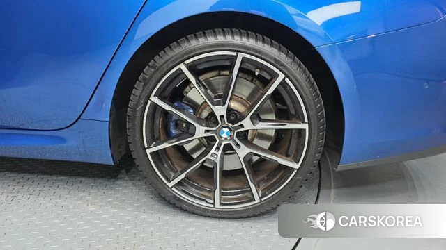BMW 8 Series (G15) id 4525227 из Кореи 13