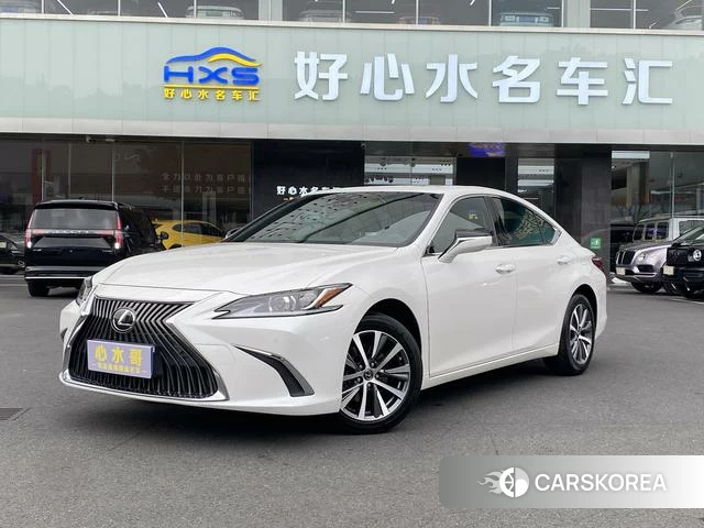 Lexus ES id 4261448 из Китая 13