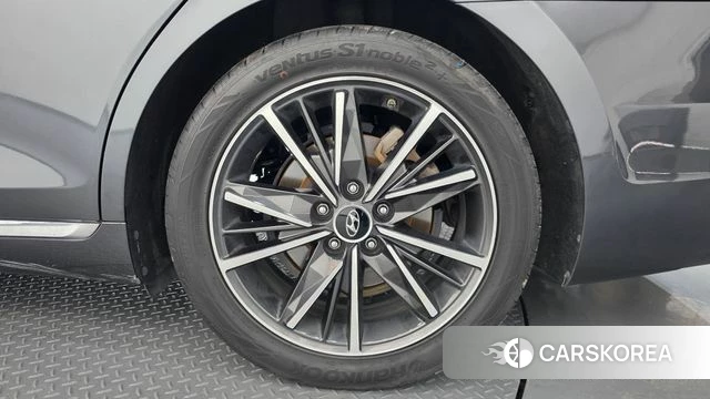 Hyundai The New Grandeur IG id 4907007 из Кореи 13