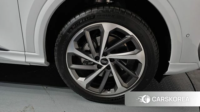 Audi Q5 (80A) id 4200615 из Кореи 13