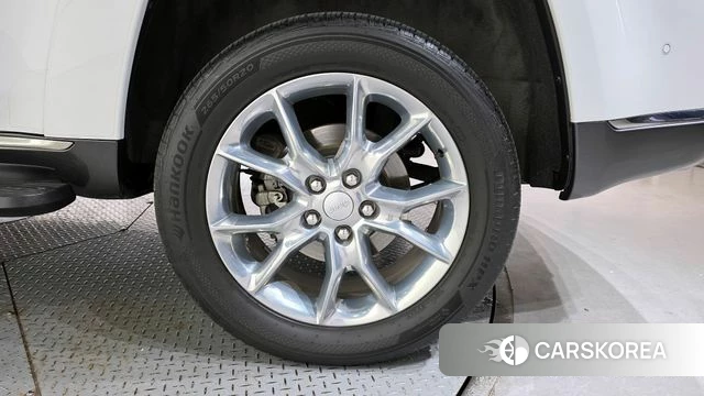 Jeep Grand Cherokee id 4284421 из Кореи 13