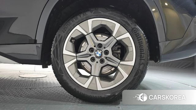 BMW X1 (U11) id 4904383 из Кореи 13
