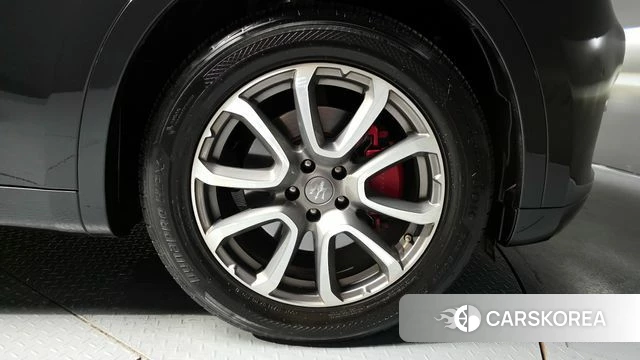 Maserati Levante id 4325350 из Кореи 13