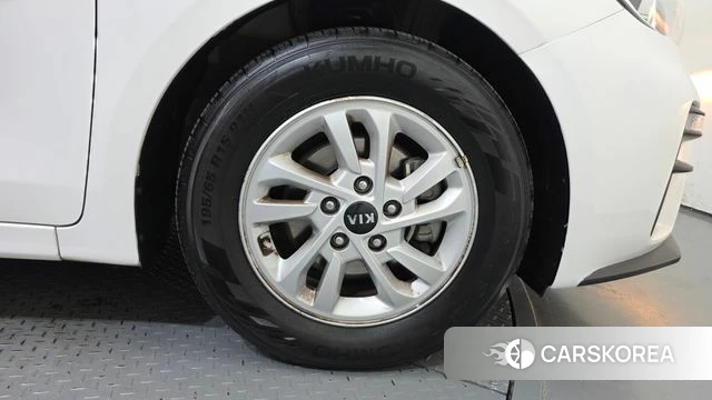 Kia Come New K3 id 4775733 из Кореи 13