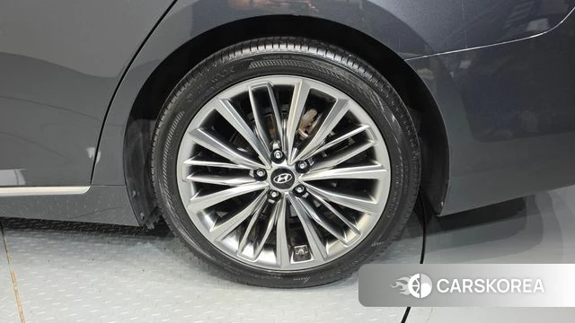 Hyundai Grandeur IG id 4728230 из Кореи 13