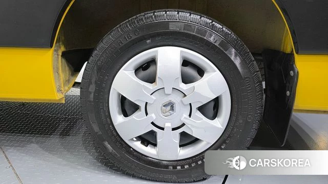 Renault Korea (Samsung) Master id 4727621 из Кореи 13